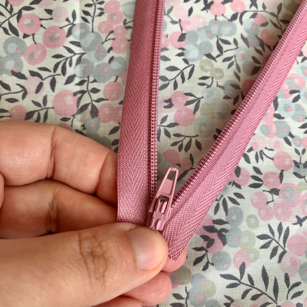 re-attach zipper pull